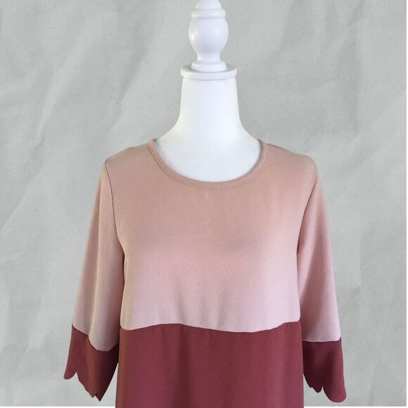 Vanilla Bay Color Block Short Dress Scalloped Edge Size Small - Picture 2 of 9